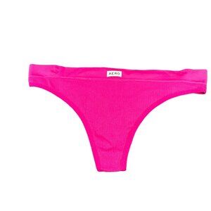 Aeropostale Women’s Size Medium Panty Thong Seamless Hot Pink New Without Tags